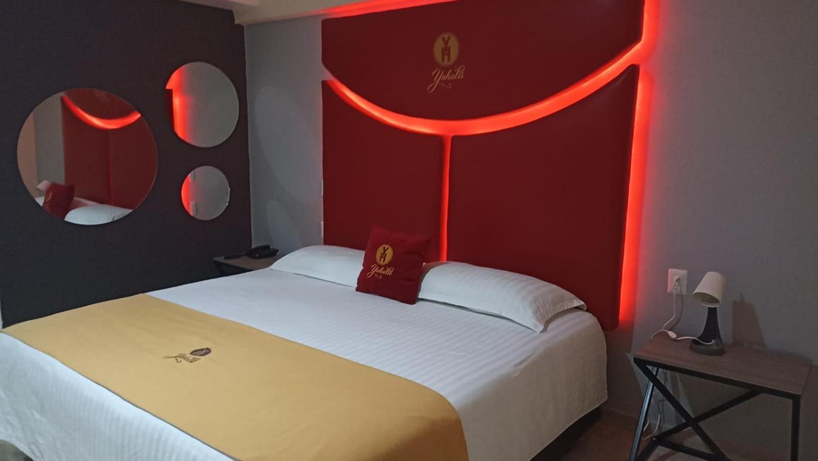 Hotel Yahalis Jilotepec de Abasolo Eksteriør billede